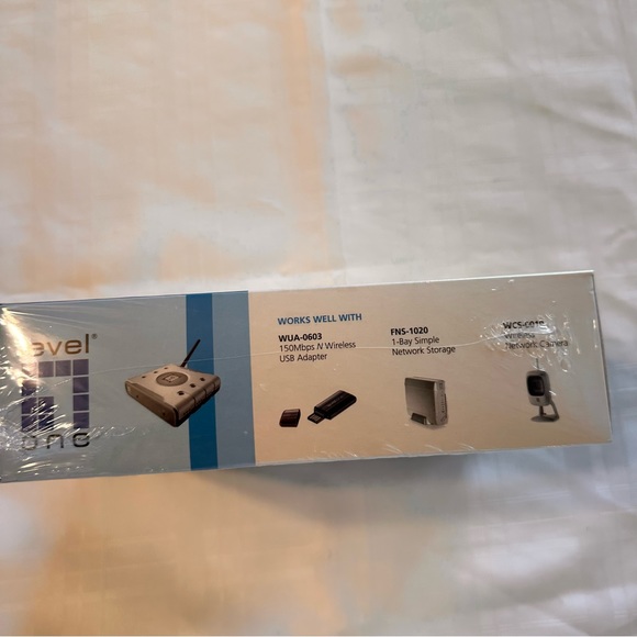 Level One Wireless Router. - Picture 6 of 7